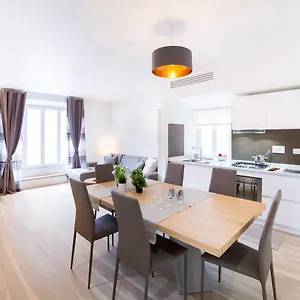 Rent In Rome Valentino's luxury Apartment Appartamento Roma